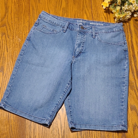 Lee Pants - Lee Riders Midrise Denim Shorts - Ladies 10R
